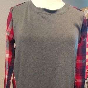 Jin Guanye long sleeve top  SZ XL